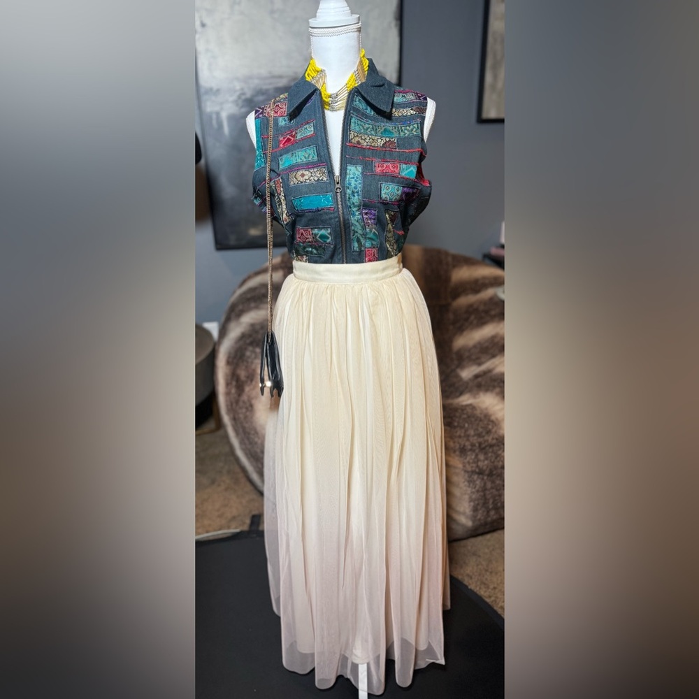 Coldwater Creek Patchwork Tapestry Zip Vest Small Boho Artsy Vintage - Picture 6 of 9